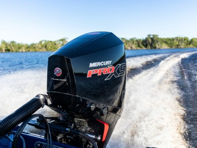 Мотор Mercury 150 HP Fourstroke