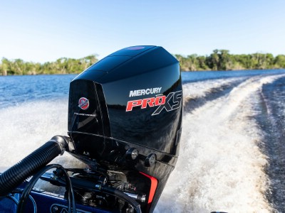 Мотор Mercury 150 HP Fourstroke