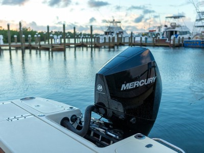 Мотор Mercury 150 HP Fourstroke